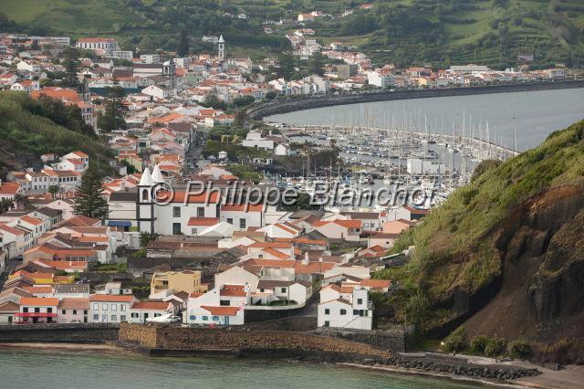 Portugal Acores 07.JPG - Portugal, Açores, île de Faial, Horta, vue panoramique du centre ville